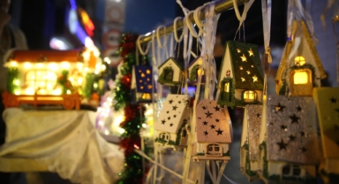 “El Emeği Gece Pazarı” kadınlara kazanç kapısı oldu