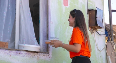 Güzelbahçe Belediyesi'nden dayanışma örneği