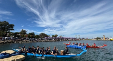 İzmir Körfezi'nde nefes kesen yarış