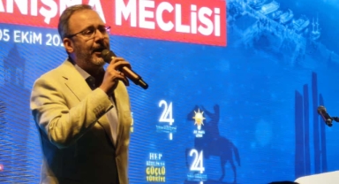Kasapoğlu'ndan yerle yönetimlere tepki: Çöp dağları, susuzluk ve krizle baş başa bıraktılar