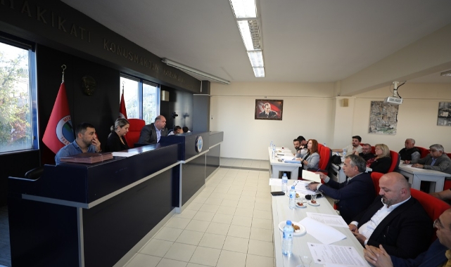 Menderes Belediyesi&#039;nde dev bütçe onay aldı