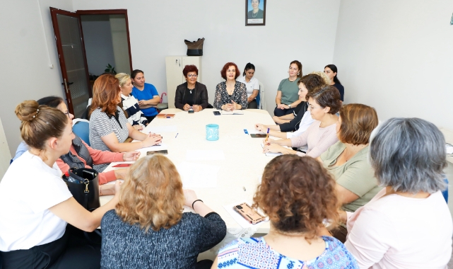 Narlıdere Belediyesi&#039;nde kadın hakları farkındalık hamlesi
