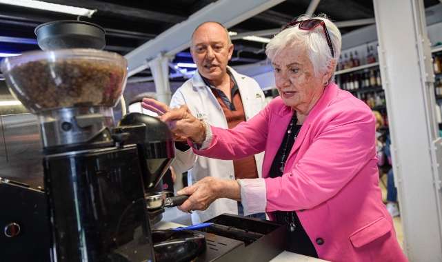 Torunlara kahve sözü: İleri yaş baristalar iş başında