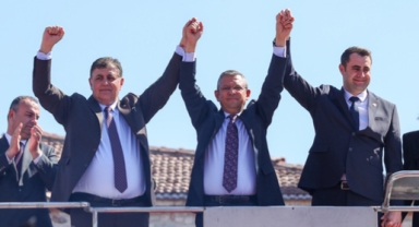 Yeni yönetim mazbatalarını alıyor… Önce mazbata sonra ziyaret!