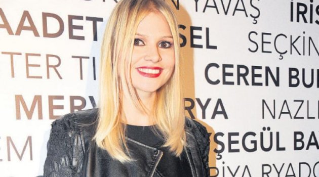 ‘Bana defileyi sorun’