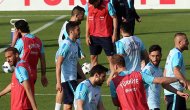 Çalhanoğlu idmanı yarıda bıraktı!