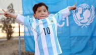 Messi forması ülke değiştirtti!