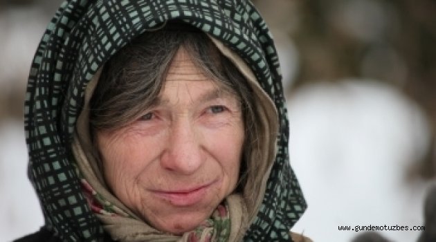 Ormanda Yaşayan Keşiş 70 Yıl Sonra İlk Kez Şehre İndi