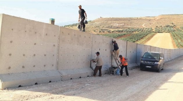 Suriye sınırına &#039;her 3 metrede bir asker mi dikelim?&#039; tepkisi