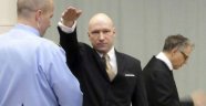 77 kişiyi öldüren Breivik, Norveç'e karşı insan hakları davasını kazandı