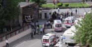Gaziantep'te emniyet önünde bombalı saldırı; 1 polis şehit, 23 yaralı!