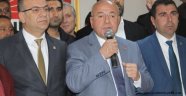Ve... Bedri Seter... Kavalar'ın lehine çekildi...