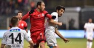 Akhisar Belediyespor maçında Galatasaray iki dakikada galibiyete uzandı: 1-2