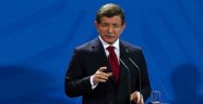 AKP MYK'sına katılacak Davutoğlu'nun basın toplantısı bekleniyor