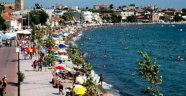 Alman turistler beklemede