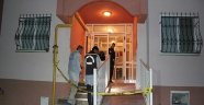 Apartmanda gürültü kavgası; 1 ölü, 5 yaralı