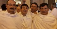 Başbakan Davutoğlu umre yaptı