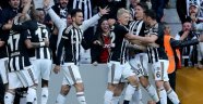 Beşiktaş şampiyonluğunu ilan etmek için sahada