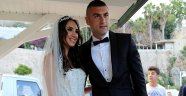 Burak Yılmaz'ın hamile eşi, şiddet gördüğü iddiasıyla boşanma davası açtı