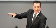 Cem Özdemir: Almanya otoriter bir liderin keyfine göre kararlar almak zorunda değil