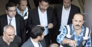 Cemaat operasyonunda gözaltına alınan ünlü işadamı görevini bıraktı