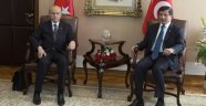 Davutoğlu ile Bahçeli bugün bir araya geliyor, gündem yeni anayasa