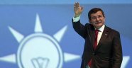 Davutoğlu'na Ali İhsan Arslan ve Taner Yıldız'ın da aralarında olduğu 5 yeni danışman