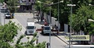 Diyarbakır Valiliği'nin önüne beton bloklar yerleştirildi