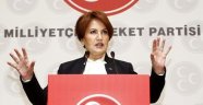 Meral Akşener'den 'Başbuğ Meral' tezahüratına tepki: Hayır, hayır!