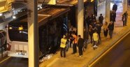 Metrobüsün altında kalan su satıcısının eşi: Zabıtadan ceza yememek için kaçmış olabilir