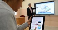 Öğrenciler, MEB'in dağıttığı tabletleri internetten satışa çıkardı!