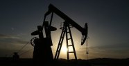 Rusya: IŞİD'e ait 1200 dolu petrol tankerini imha ettik