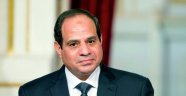 Sisi, 'Mursi'nin son üst düzey yetkilisini' görevden aldı