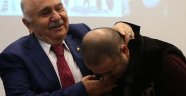 Sünnet derisinden üretilen kellik kremi Şafak Sezer'le test edildi