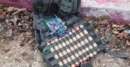 Suriye sınırında 4 canlı bomba yeleği bulundu