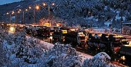 TEM'de kar çilesi, Ankara istikameti trafiğe kapandı