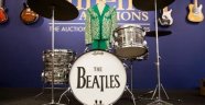 The Beatles üyesi Ringo Starr'ın davul seti 2,2 milyon dolara satıldı