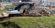 TSK, Nusaybin'deki Suriye sınırında güvenlik duvarı inşaatına başladı