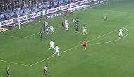 Tesadüf değil taktik!