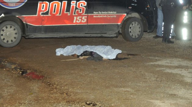 Zorla bindirildiği otomobilden seyir halindeyken atıldı