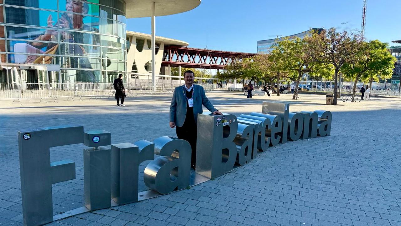 Başkan Demir Smart Cities Fuarı&#039;nda