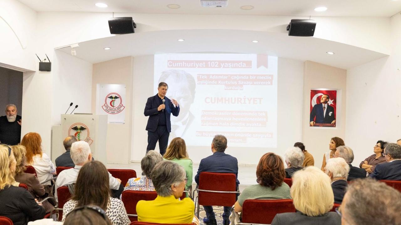 Başkan Tugay'dan İzmir Tabip Odası'na ziyaret