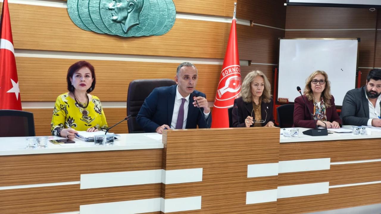 Bornova&#039;da &#039;çöp tesisi&#039; çıkışı: Halkımız endişe etmesin...