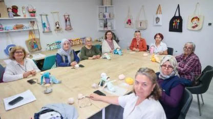 Buca’da iyilik ilmek ilmek örüldü