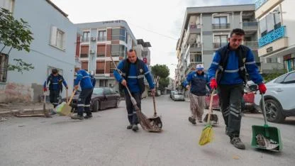 Buca’da köşe bucak temizlik