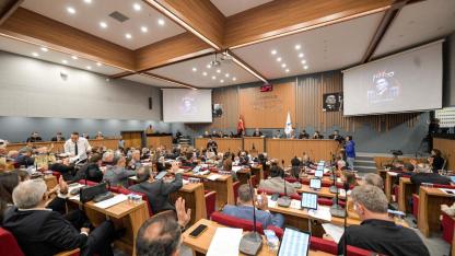 Büyükşehir Meclisi’nde bütçe görüşmeleri başladı