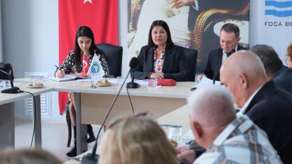 Foça'da Başkan Fıçı'dan büyük gaf