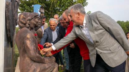 ‘Karaoğlan’ 19. yılında Güzelbahçe’de anıldı!