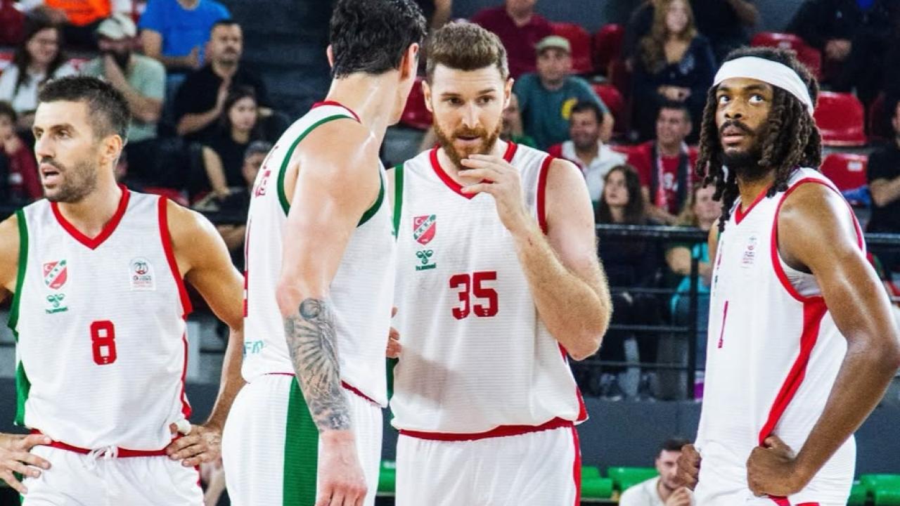 Karşıyaka Ankara&#039;da ağır yara aldı, fatura Beşok&#039;e kesildi