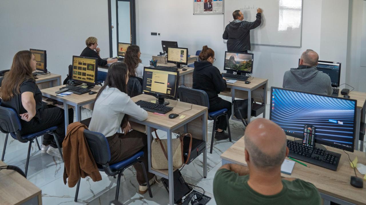 Meslek Fabrikası'ndan mobilya sektörüne eleman desteği